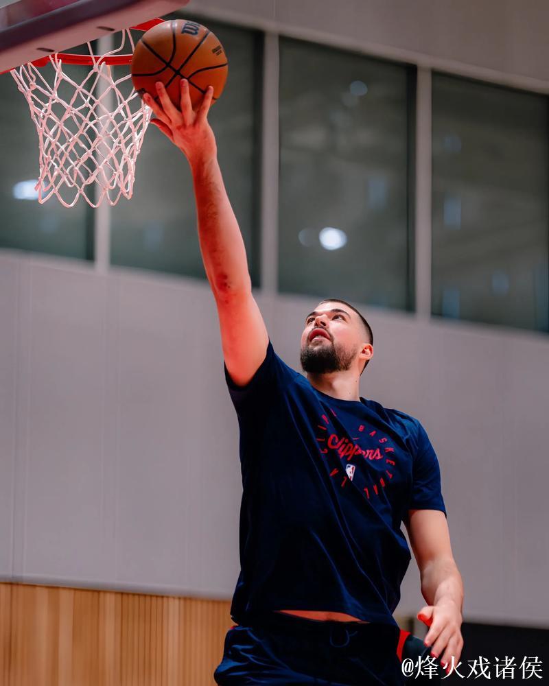 快船大胜开拓者升西部第五 国王终结火箭3连胜