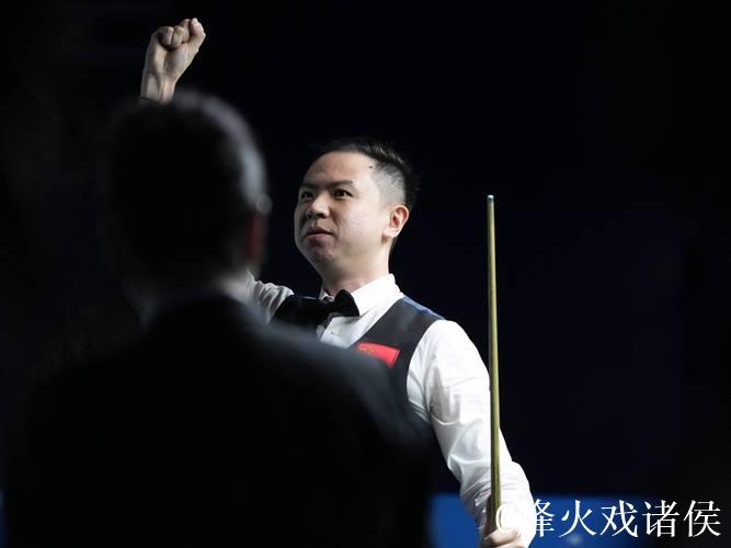 中国选手肖国栋夺得成都世运会男子斯诺克冠军