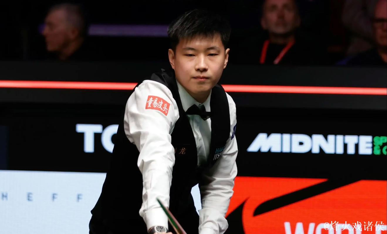 斯诺克沙特大师赛-赵心童5-0速胜 斯佳辉胜吴宜泽 斯诺克沙特大师赛-赵心童5-0速胜 斯佳辉胜吴宜泽